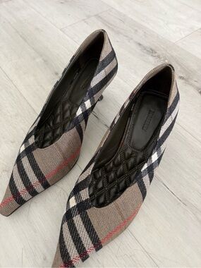 Burberry Brown and Black Tweed Pointed Toe Heel